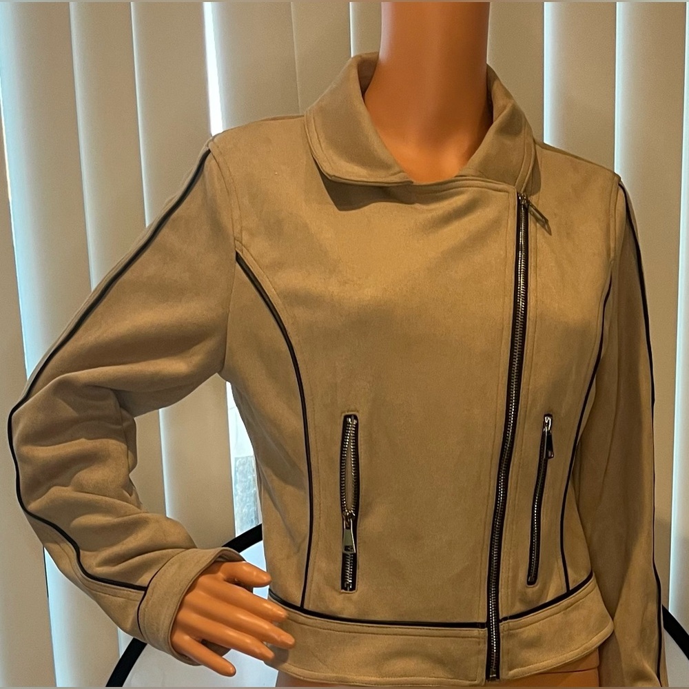 Laundry By Shelli Segal Beige Leather Jacket with Black Trim